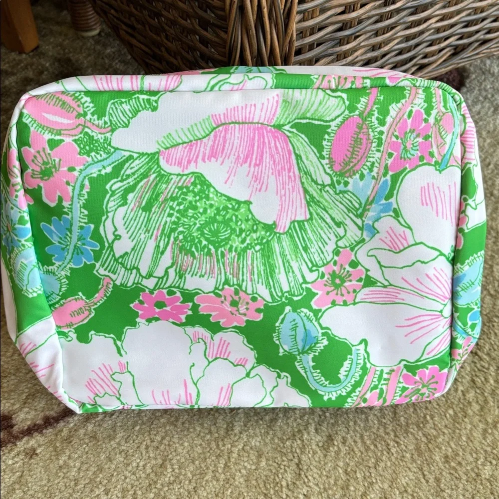 NWOT Lilly Pulitzer Green & Pink Floral Multi Purpose Bag